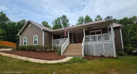 303 Salem Dr, Dawsonville, GA 30534