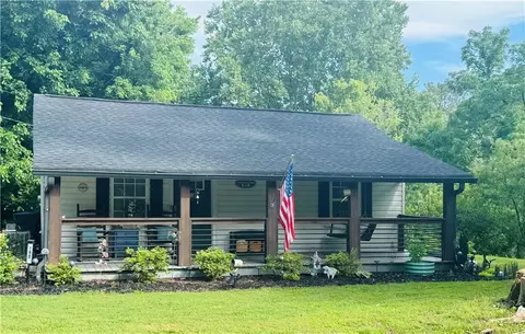 190 Old Blairsville Hwy, Talking Rock, GA 30175