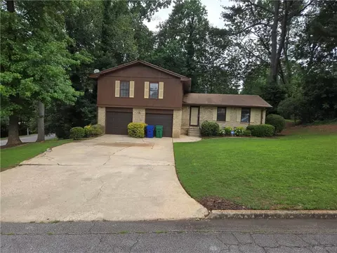 2300 Maryland Ct, Decatur, GA 30032