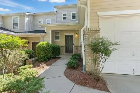 302 Oak Leaf Pl, Acworth, GA 30102