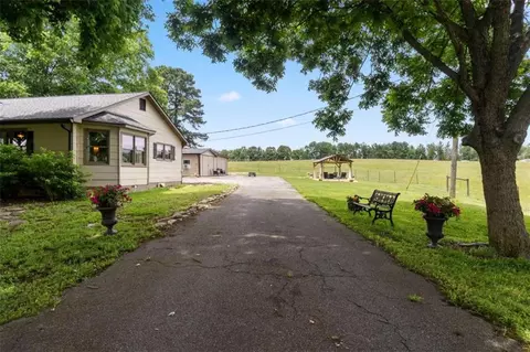 1038 Stringer Rd, Rockmart, GA 30153 photo 3