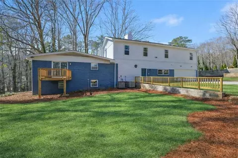 4015 Cascade Rd, Atlanta, GA 30331