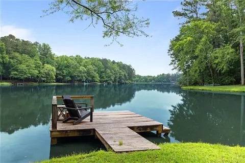 61 Lake Coweta Trl, Newnan, GA 30263