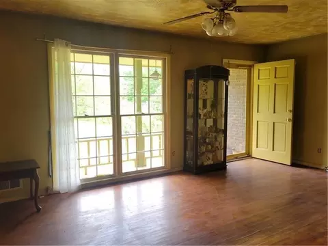 Living - 160 Norman Rd, Covington, GA 30014 photo 3 of 6