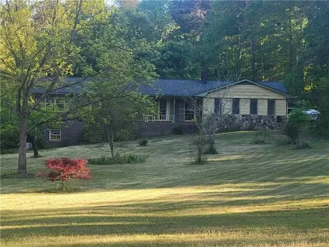 Exterior - 160 Norman Rd, Covington, GA 30014 photo 2 of 8