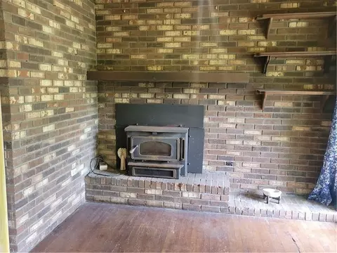 Living - 160 Norman Rd, Covington, GA 30014 photo 4 of 6