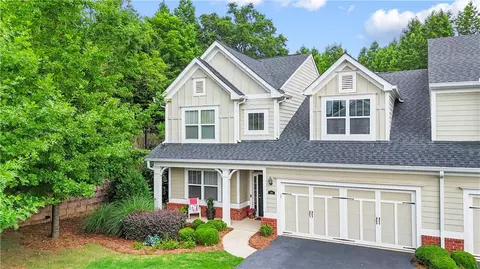 105 Olde Hickory Ct, Woodstock, GA 30188