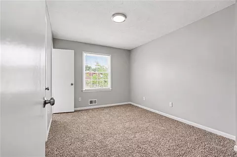 Bedroom - 7788 Marabou Ln, Riverdale, GA 30274 photo 4 of 4