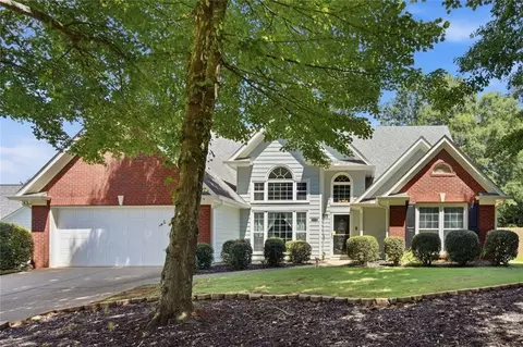 5780 Newberry Point Dr, Flowery Branch, GA 30542