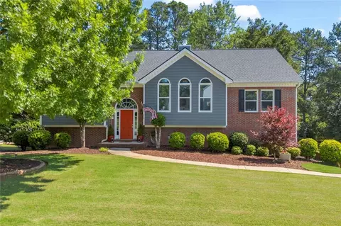 3102 Planters Mill Dr, Dacula, GA 30019