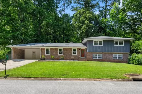 2690 Millwood Ct, Decatur, GA 30033