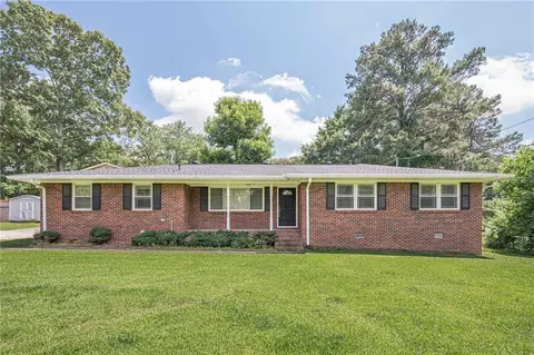 1005 Coleman Dr SW, Marietta, GA 30064