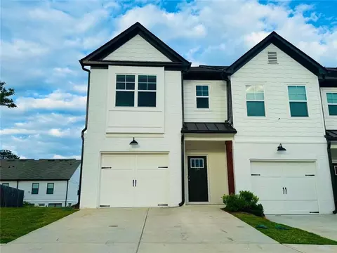 124 Auburn Run Ln, Auburn, GA 30011