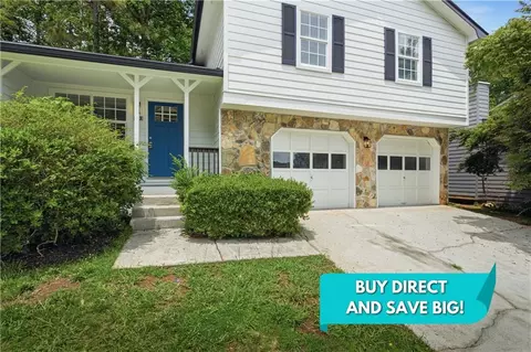 5433 Forest Pines Dr, Lithonia, GA 30058