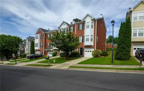 2164 Mill Garden Run, Buford, GA 30519