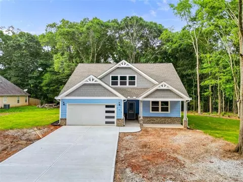 231 Wood St, Commerce, GA 30529