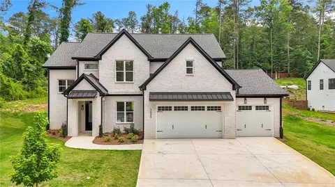 3629 Centerville Rosebud Rd, Snellville, GA 30039