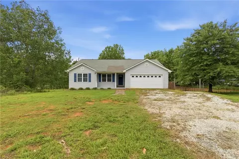 5204 Bogus Rd, Gainesville, GA 30506