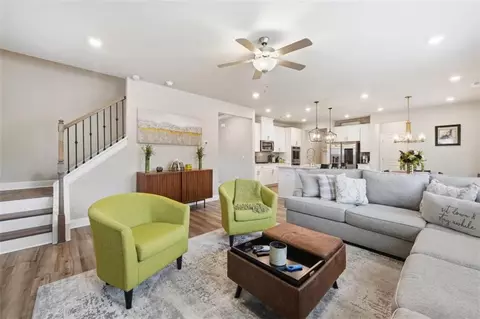 515 Cobblestone Ct, Canton, GA 30115 photo 3