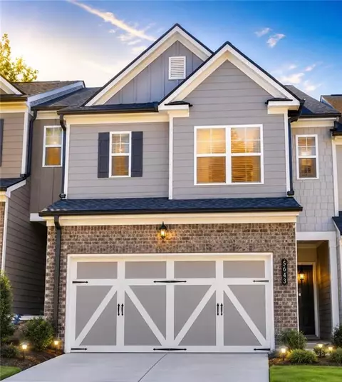 5643 Chickory Dr, Flowery Branch, GA 30542