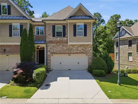 7670 Glisten Ave, Atlanta, GA 30328