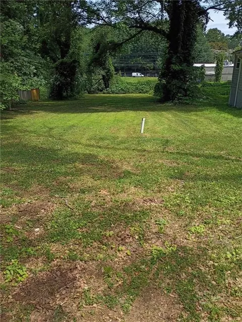 1435 Blyss Ave NW, Atlanta, GA 30318