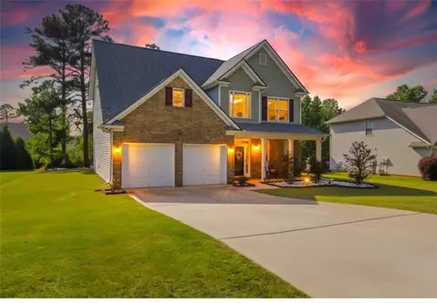 140 Revolutionary Dr, Hampton, GA 30228