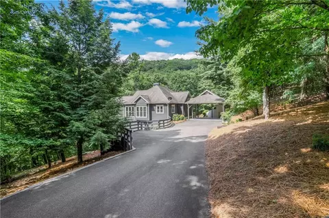 59 Disharoon Dr, Jasper, GA 30143