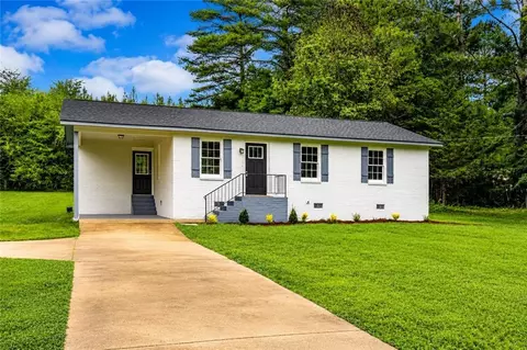 5598 Fosters Mill Rd, Cave Spring, GA 30124