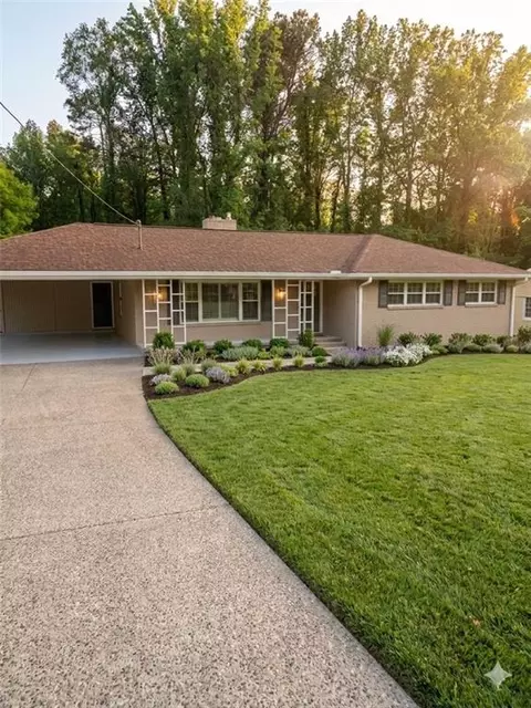 3860 King Arthur Rd SW, Atlanta, GA 30331