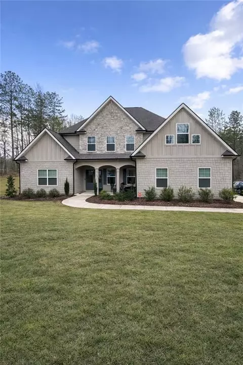306 Lowbrooke Ct, Fairburn, GA 30213