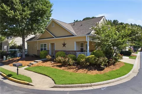 298 Hiawassee Dr, Woodstock, GA 30188