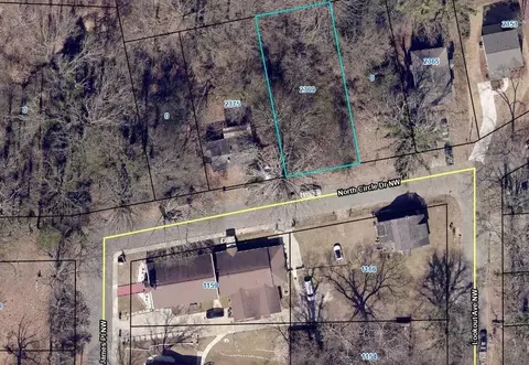 2369 N Circle Dr NW, Atlanta, GA 30318