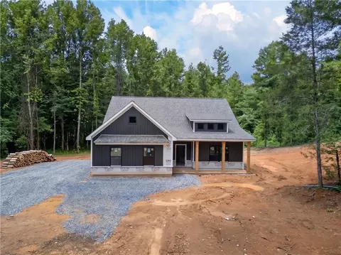 391 Relay Rd, Silver Creek, GA 30173