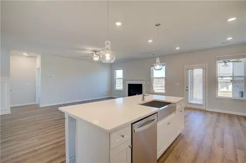 Other - 416 Hatcher Ct, Hampton, GA 30228 photo 4 of 9