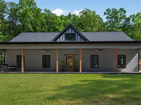 600 H D Atha, Monroe, GA 30655