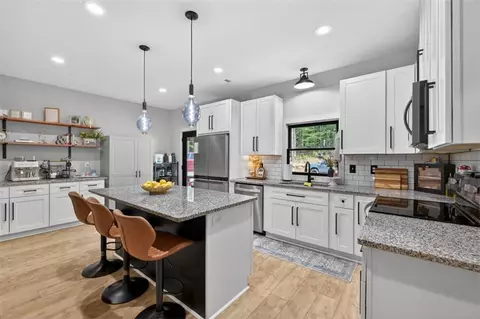 Kitchen - 600 H D Atha, Monroe, GA 30655 photo 1 of 5