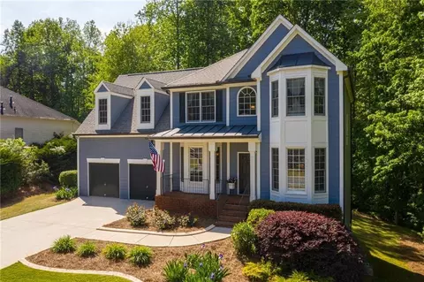 9610 Eagles Landing Dr, Gainesville, GA 30506