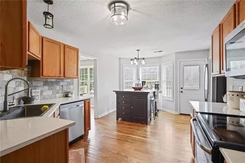 Kitchen - 342 Miller Path, Temple, GA 30179 photo 1 of 3