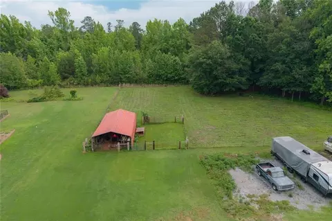Exterior - 342 Miller Path, Temple, GA 30179 photo 7 of 11