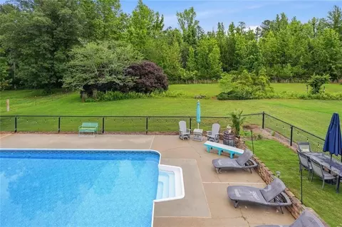 Exterior - 342 Miller Path, Temple, GA 30179 photo 6 of 11