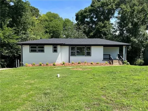 2868 Lynda Pl, Decatur, GA 30032