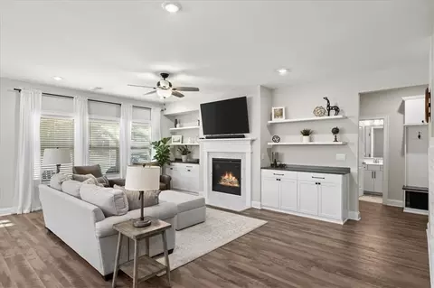 Living - 626 Shadow Moss Ave, Canton, GA 30115 photo 1 of 1