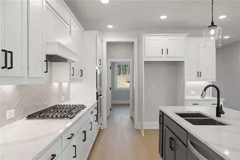 4249 Karenwood Cir, Powder Springs, GA 30127
