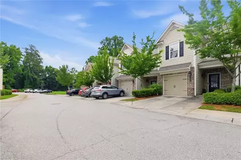 7174 Kingswood Run Dr, Atlanta, GA 30340