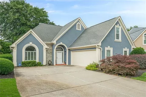 500 Shelli Ln, Roswell, GA 30075