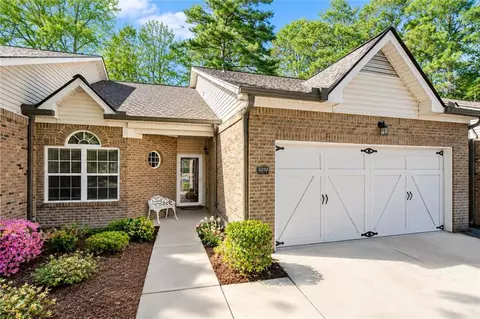3233 Abbott Dr SW, Powder Springs, GA 30127