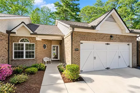 3233 Abbott Dr SW, Powder Springs, GA 30127