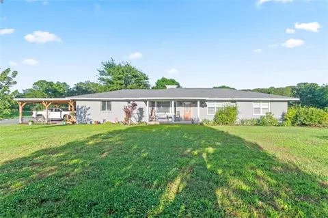 1294 Cave Spring Rd, Cedartown, GA 30125