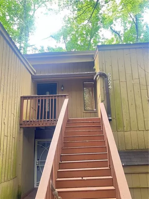 5824 Par Four Ct, Lithonia, GA 30038